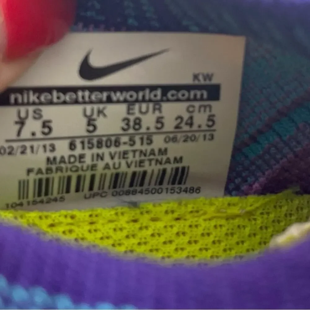 Nike Free Women’s Sneakers Running Teal Purple Pink Stretch Fabric Size 7.5